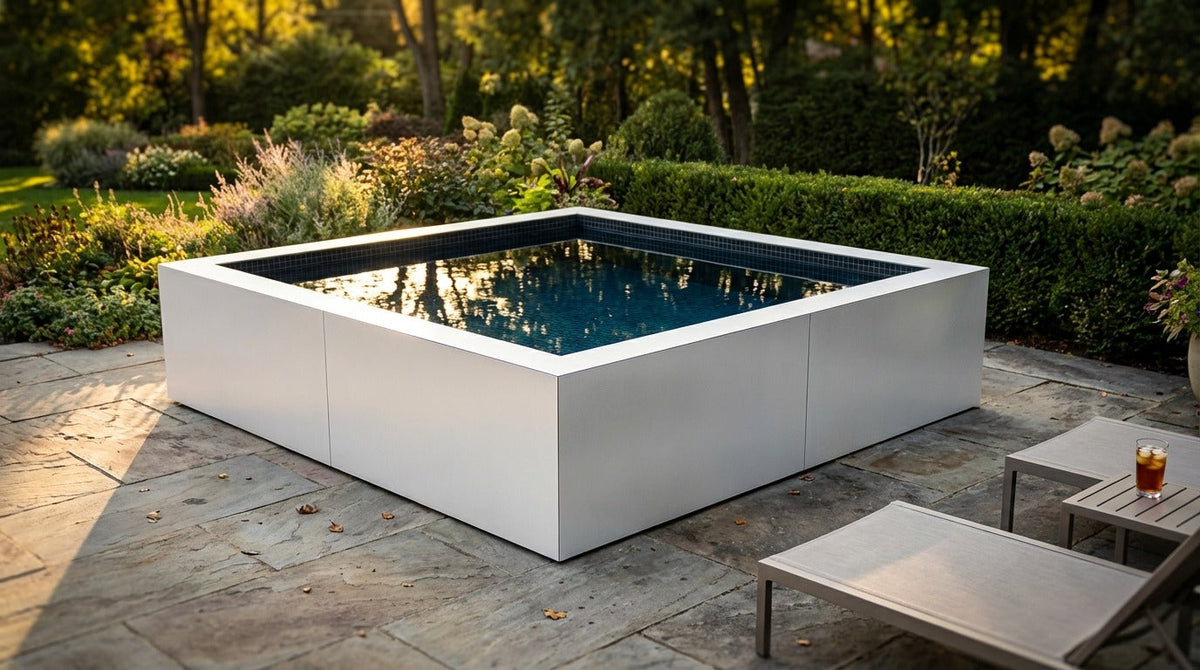 8 x 8 Alpine White Black Sapphire Architectural Pool
